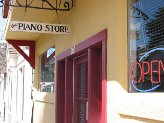 Capitola store front